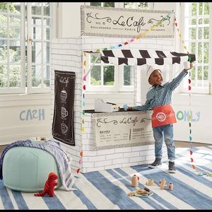 Crate & Kids Snack Shack- New, Never opened.